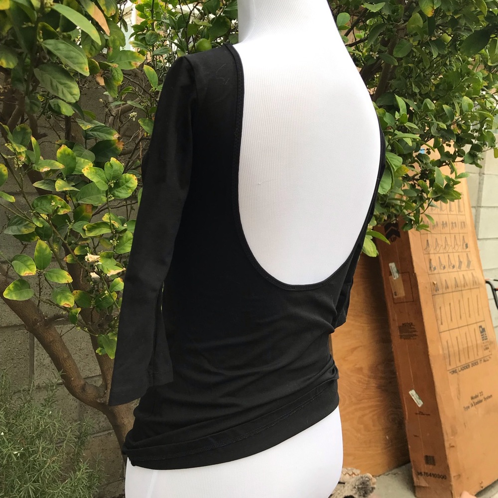 Acne studios nice blouse open on the back. - Picture 2 of 8